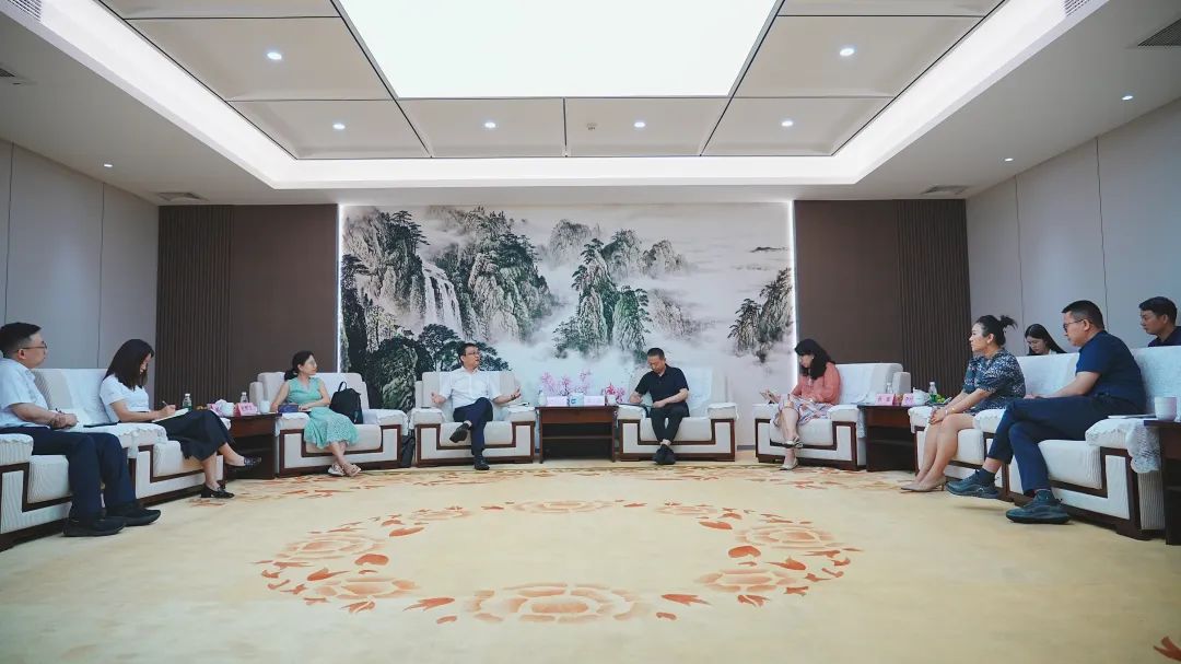 中车株洲所&宸宇富基莅临AG尊龙凯时考察交流，聚焦大储深度相助